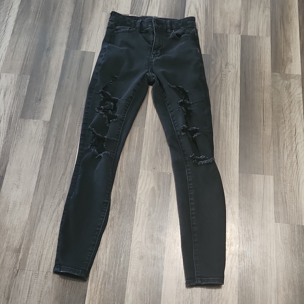 American Eagle Outfitters Black Distressed Jeans Size 0 Inseam 28'